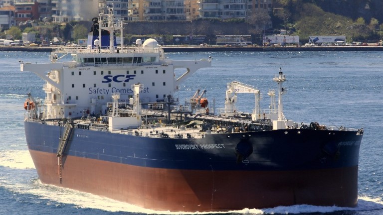 El petrolero Aframax Suvorovsky Prospect.